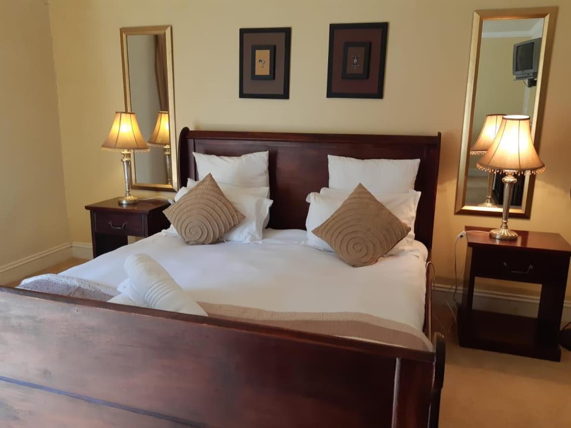 The Hogsback Inn ภายนอก รูปภาพ