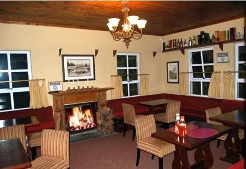 The Hogsback Inn ภายนอก รูปภาพ